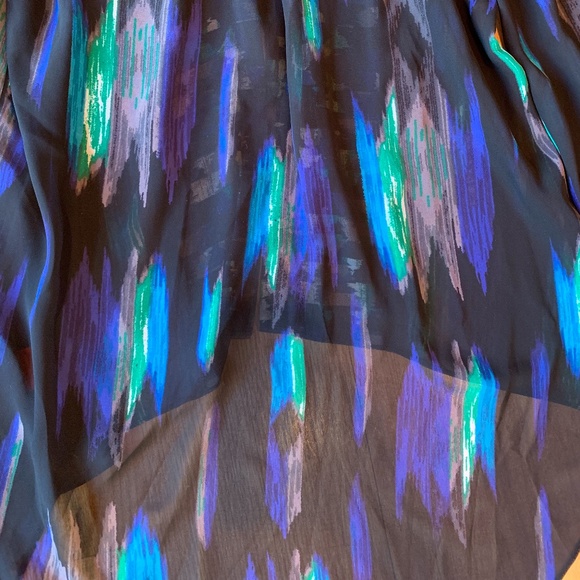 Kirna Zabete at Target Abstract Print Button Down - Picture 6 of 7